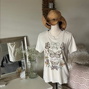Lucky brand Lucky In Love cream Butterfly Classic Crew tee shirt S oversized